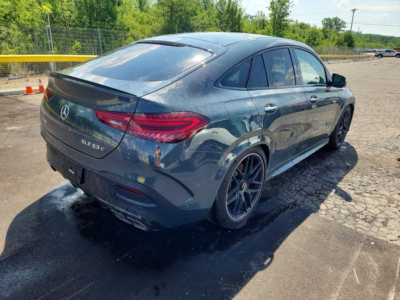 Mercedes-Benz GLE Coupe 63 S 4MATIC AMG 2025 3