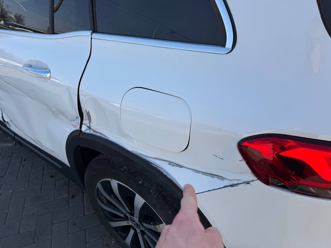 Mercedes-Benz GLB 250 4MATIC 2020 9