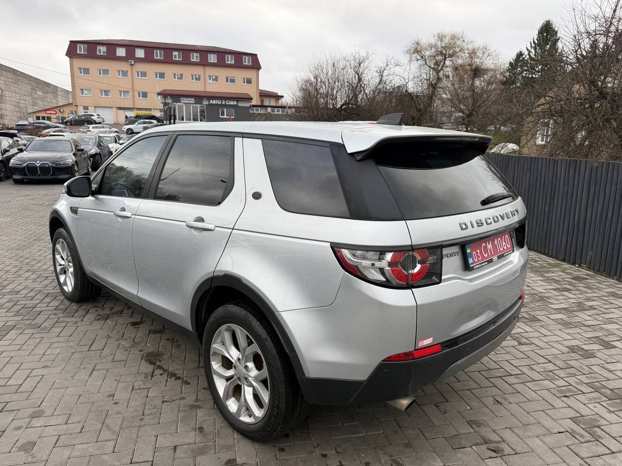 Land Rover Discovery Sport SE 2018 3