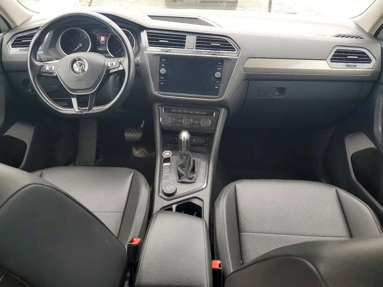 Volkswagen Tiguan SE 2019 7