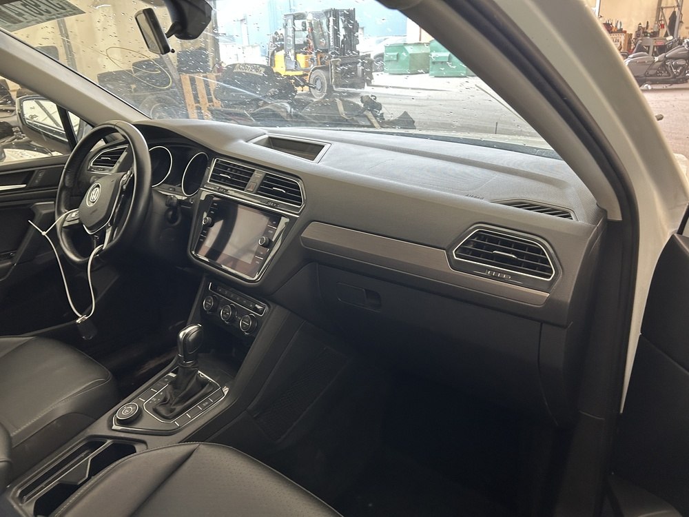Volkswagen Tiguan SE 2019 9