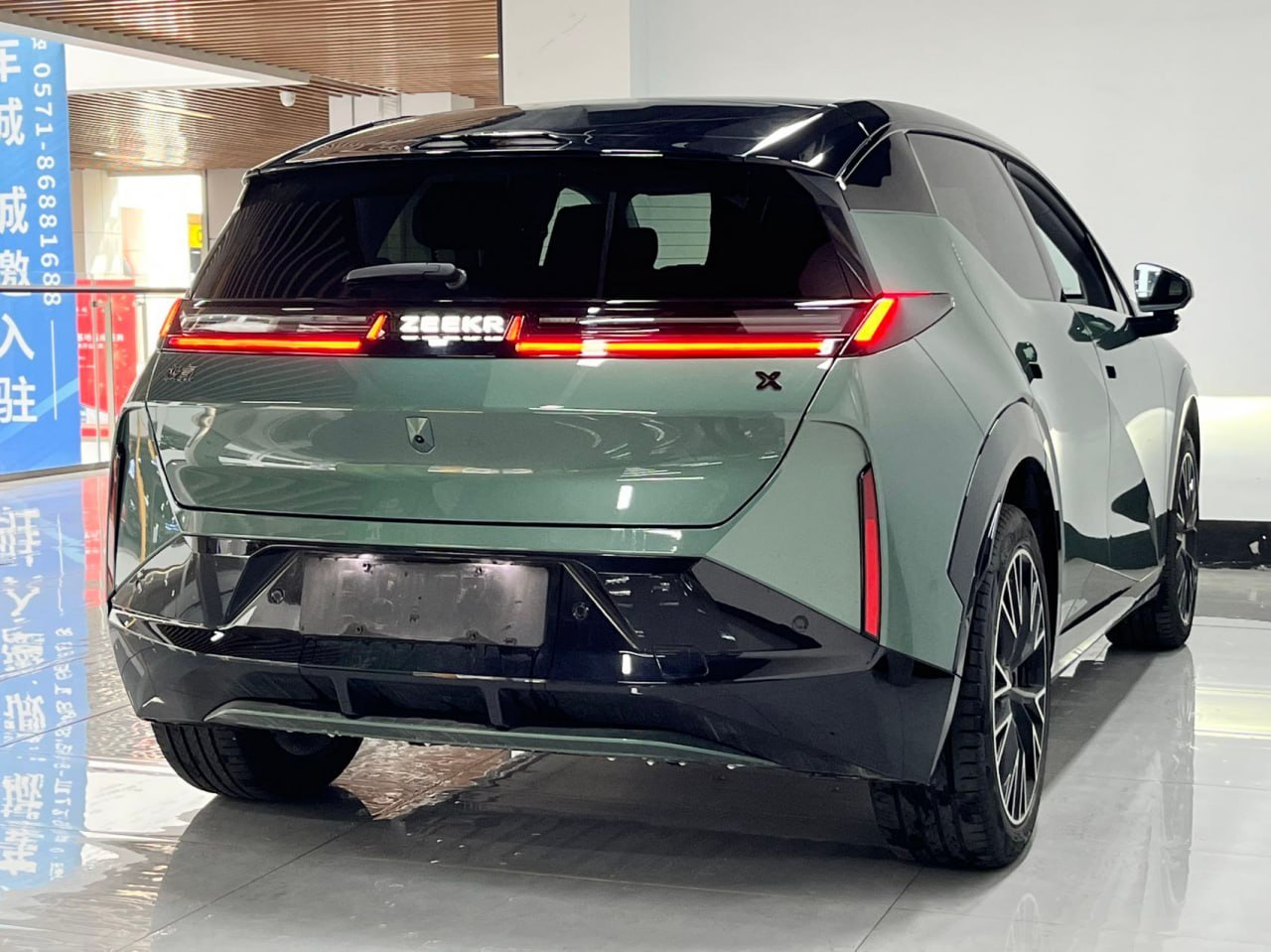 ZEEKR X 4WD 2024 2
