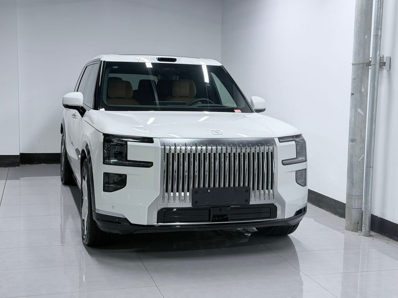 ZEEKR 9X ULTRA 70 kWh 2025 3